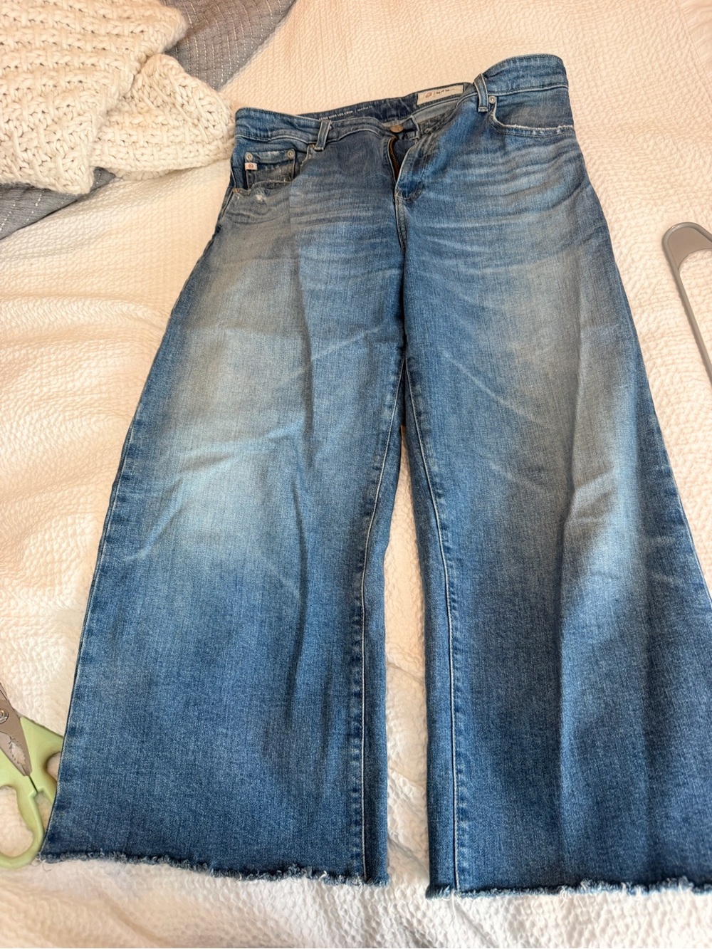 AG Saige Wide Leg Crop Jeans - Picture 5 of 6